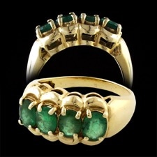 Estate Jewelry Vintage Emerald ring 14kt gold