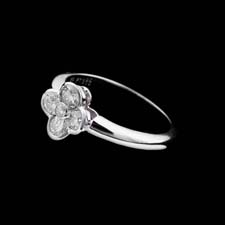 Gumuchian Platinum Gumuchian flower diamond ring