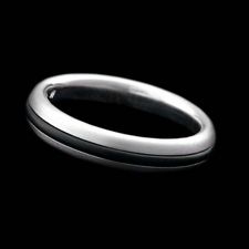 Whitney Boin gents 5mm platinum wedding band with rubber center.