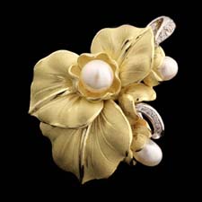 18kt yellow and white gold floral design pin/pendant from Annamarie Cammilli with white pearls and diamonds