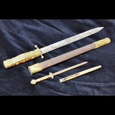Estate Jewelry Angus Ward Chinese Spears