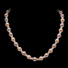 Robert Golden Pearl necklace
