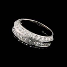 Gumuchian Platinum wedding ring by Gumuchian