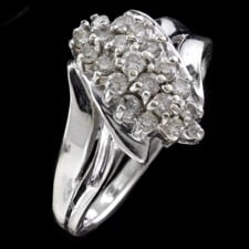 Estate Jewelry 10k white gold diamond cluster ring