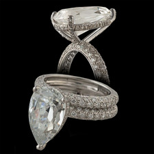 Pearlman's Bridal platinum diamond engagement ring