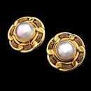These earrings are classic Yuri Ichihashi. Please call us for availability and additional information.