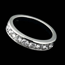 This elegant Sasha Primak platinum and diamond wedding band encircled with 1.00ctw of full-cut round diamonds. The diamonds are VS F-G ideal cuts. The piece measures 4.2mm tapering to 3.0mm.  Made in the USA.  All time classic.


