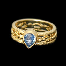 Cathy Carmendy Cathy Carmendy 20kt yellow gold sapphire ring