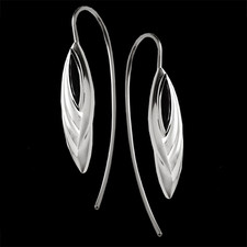 Exquisite sterling silver leaf earrings from Bastian Inverun. These earrings contain marquese shaped onyx and measure 26m in length.