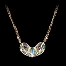 Nouveau Collection heart shaped diamond necklace